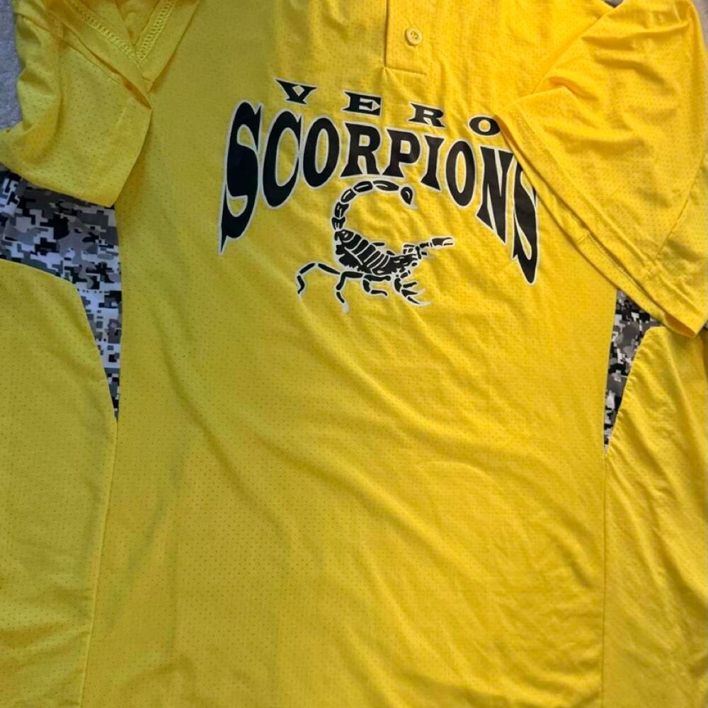 Vero-moda Men's Yellow Top